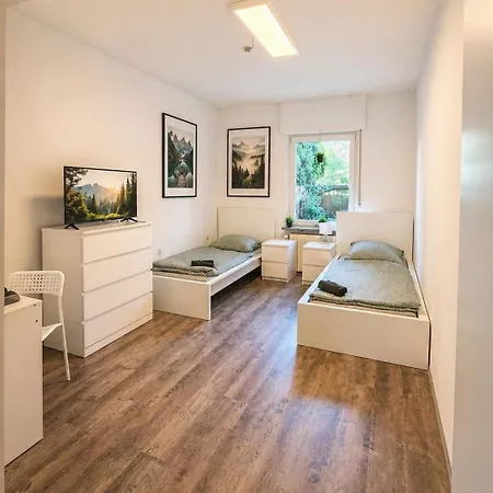 Appartement 2z Kueche Terrasse & Grill A40 & A42 *