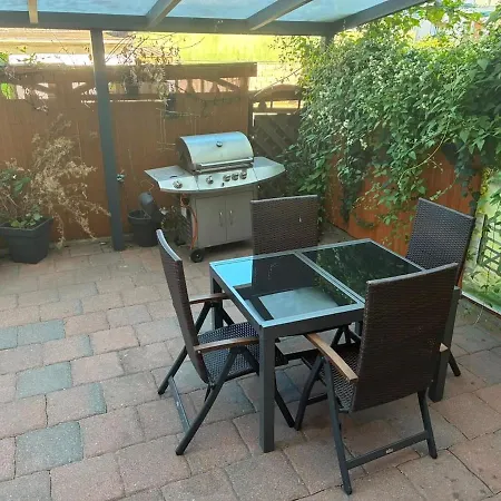 2z Kueche Terrasse & Grill A40 & A42 Appartement